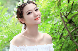 爱上海同城论坛：Shanghai's Night Sky： Stars and City Lights Danced Together